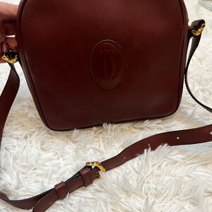 must de Cartier Guirlande Leather Crossbody Bag